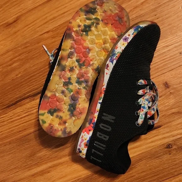 NOBULL Black Outwork Superfabric Lifting Sneakers with Floral Sole 8.5 - Picture 3 of 3